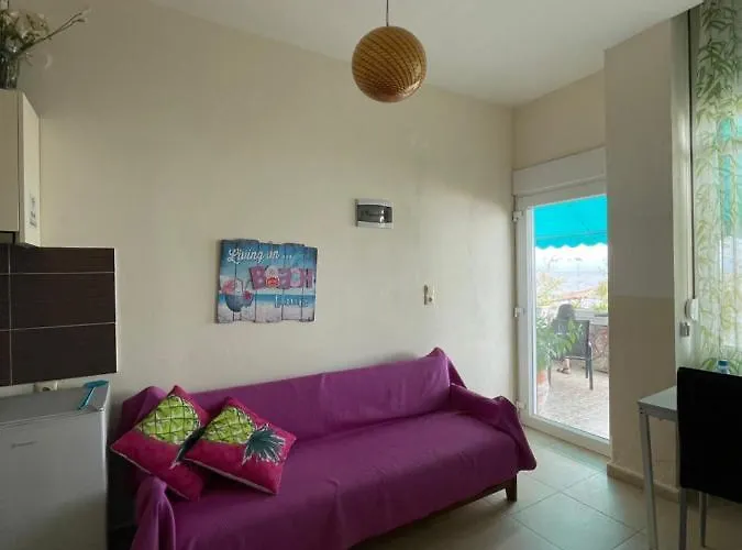 Maria * 内亚卡瓦里